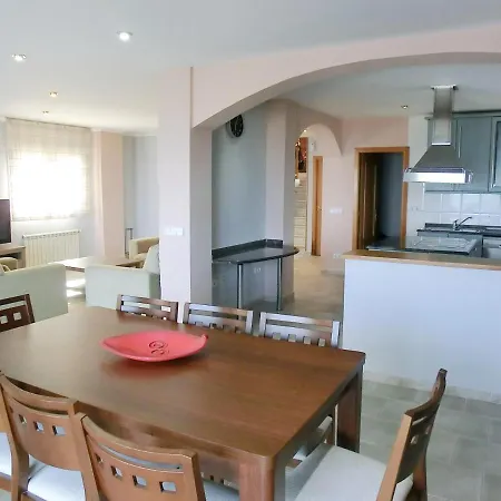 فيلة 160717 - Gran Casa En Lloret De 9 Pers 5 Dormitorios Con Terraza Y Piscina Privada. يوريت دي مار