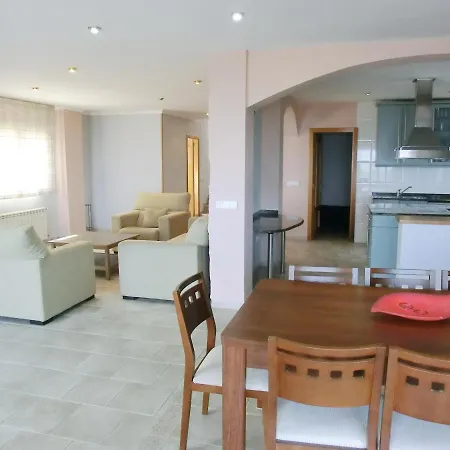 160717 - Gran Casa En Lloret De 9 Pers 5 Dormitorios Con Terraza Y Piscina Privada.