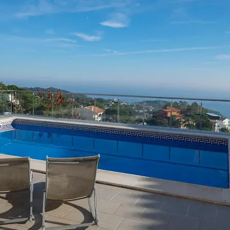 Villa 160717 - Gran Casa En Lloret De 9 Pers 5 Dormitorios Con Terraza Y Piscina Privada. Lloret de Mar